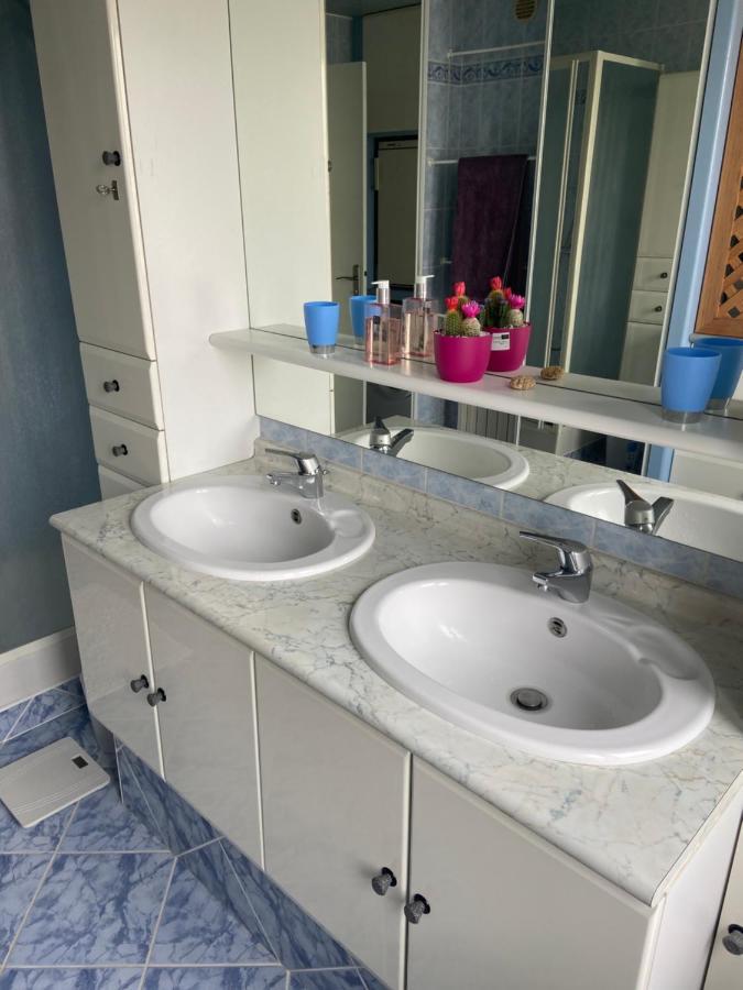 Petit Appartement Cocooning Ла-Рошель Экстерьер фото